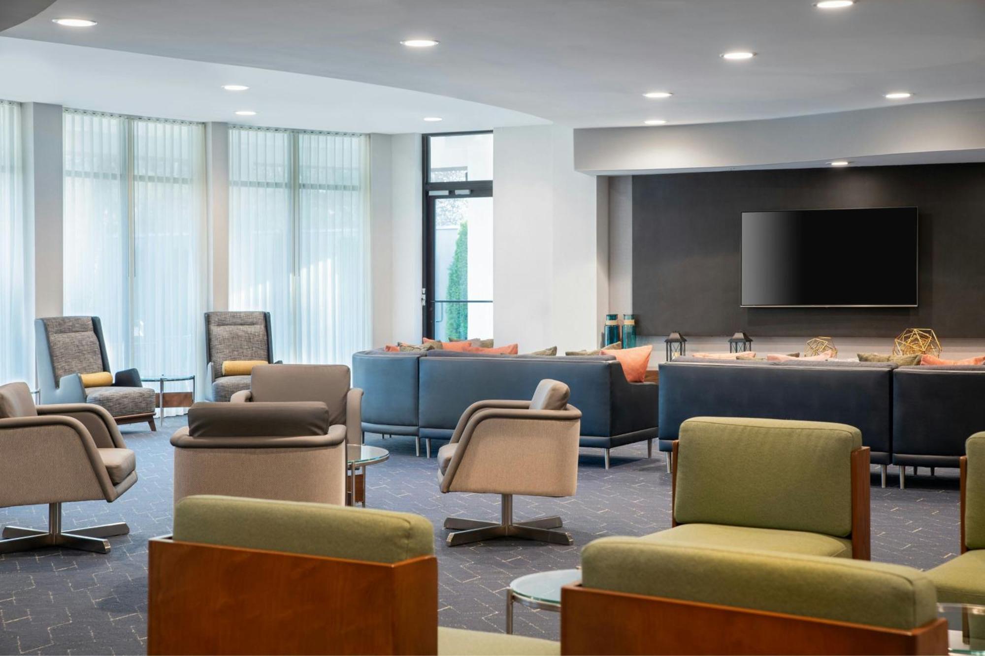 Courtyard By Marriott Providence Lincoln Hotel Exterior foto